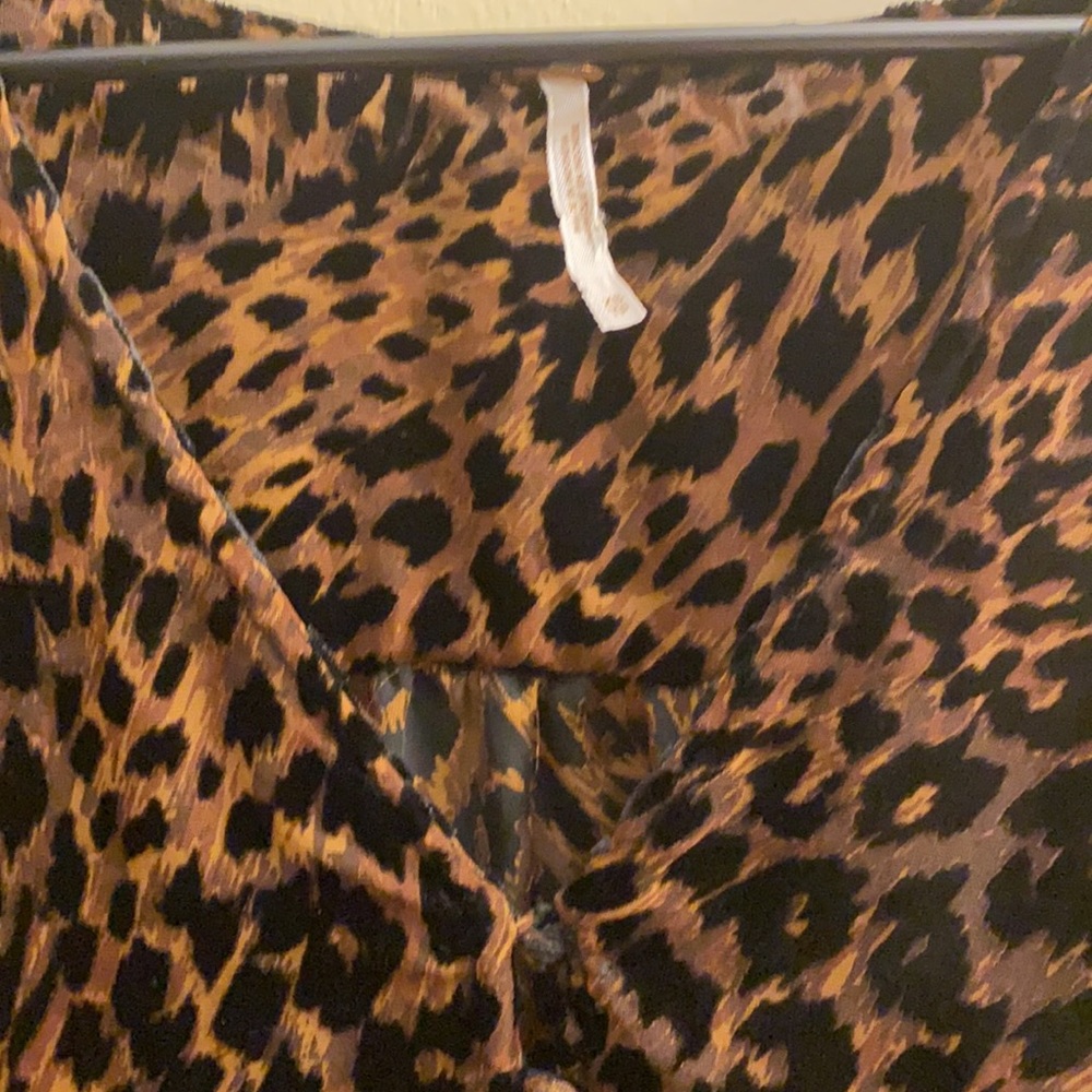 Free People animal print sheer blouse XS - Picture 2 of 4